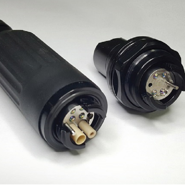 Expanded beam connector IMAGE